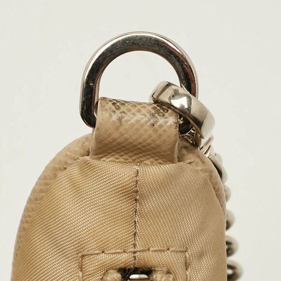 Prada Re-Edition 2005 Beige Re-Nylon And Saffiano Leather Shoulder Bag - Picture 6 of 7